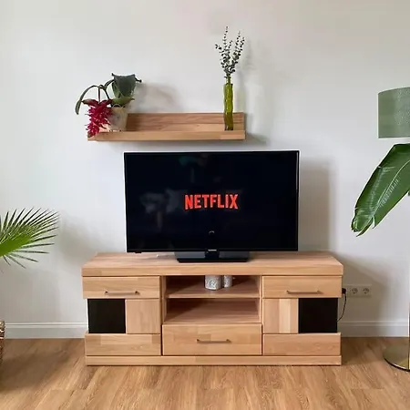 2-Zimmer Zentral In Ferdinandshof, Wlan Modern Eksteriør billede