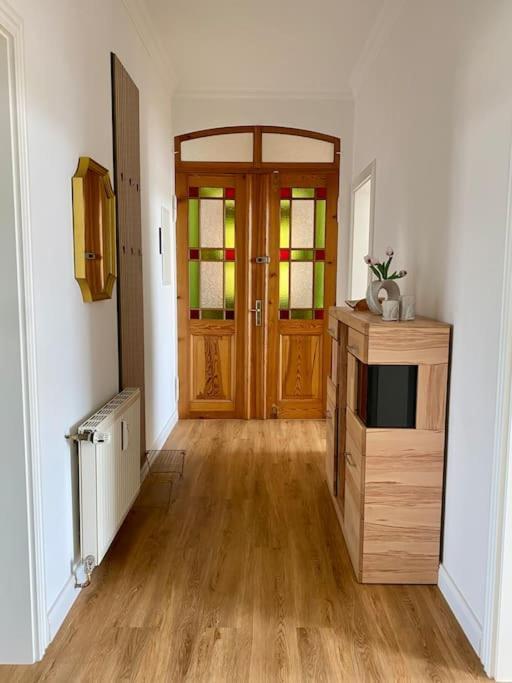 Apartment 2-zimmer Zentral In Ferdinandshof, Wlan Modern